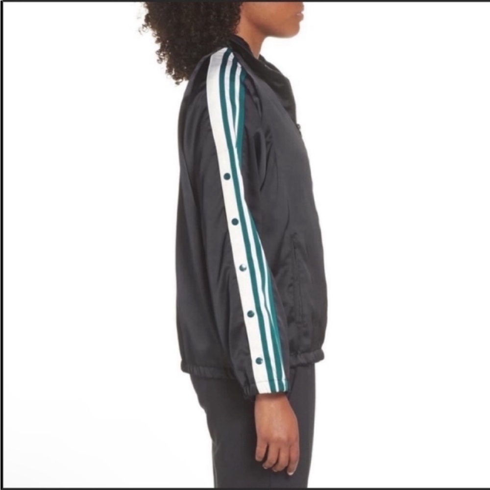 NWT Adidas Originals Black Green Adibreak Track Jacket Top M Women’s Streetwear - Picture 5 of 9